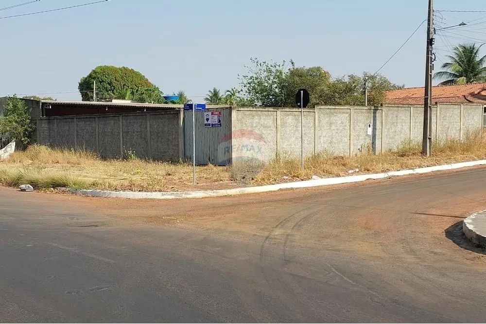 TERRENO AMPLO COM EDÍCULA - PRONTO PARA CONSTRUIR - Foto 5