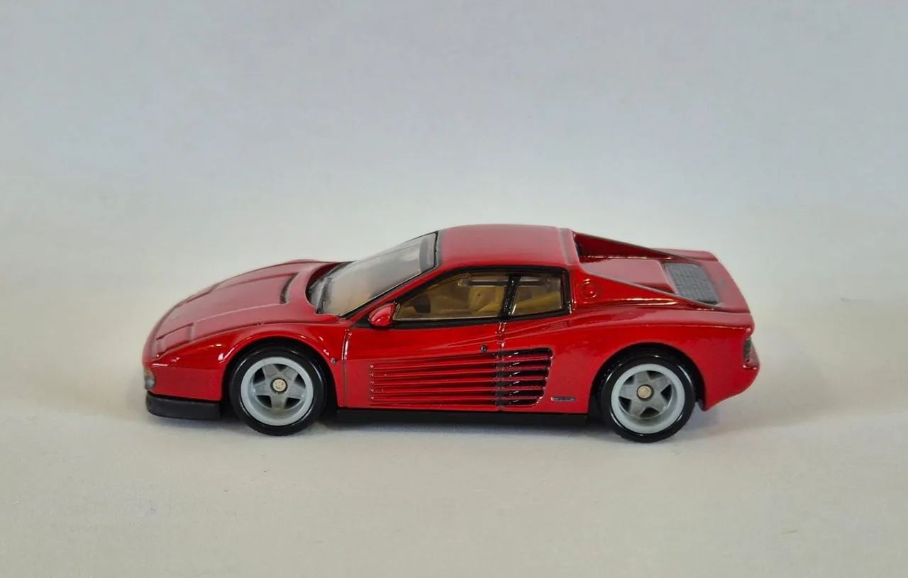Hot Wheels Premium Ferrari Testarossa Loose - Foto 2