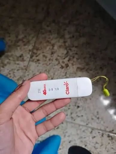 MODEM USB CLARO 4G MAXX C/ WI FI 