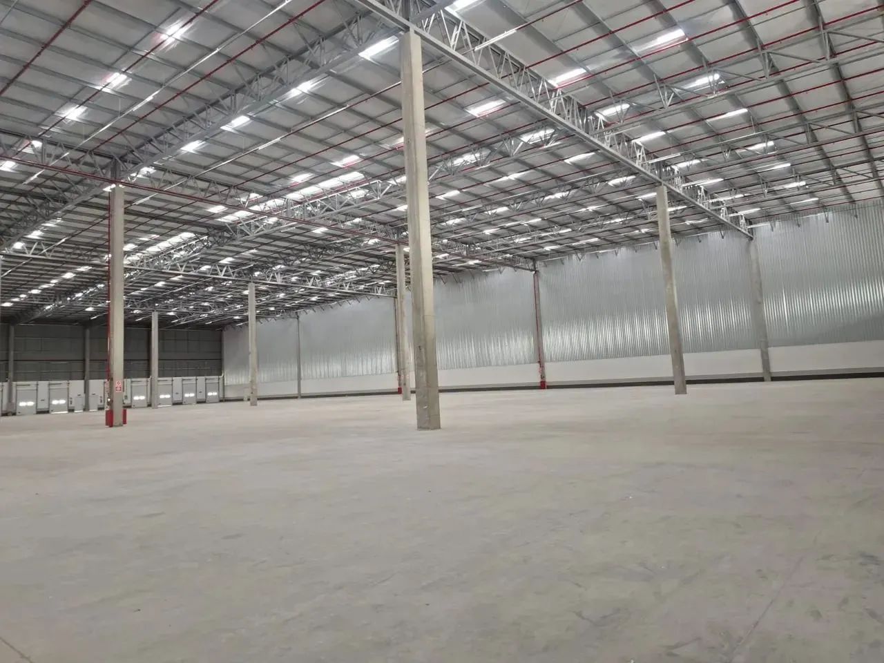 Alugo Galpão - Foto 4