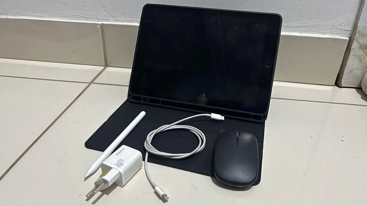 iPad 9 geração semi-novo 