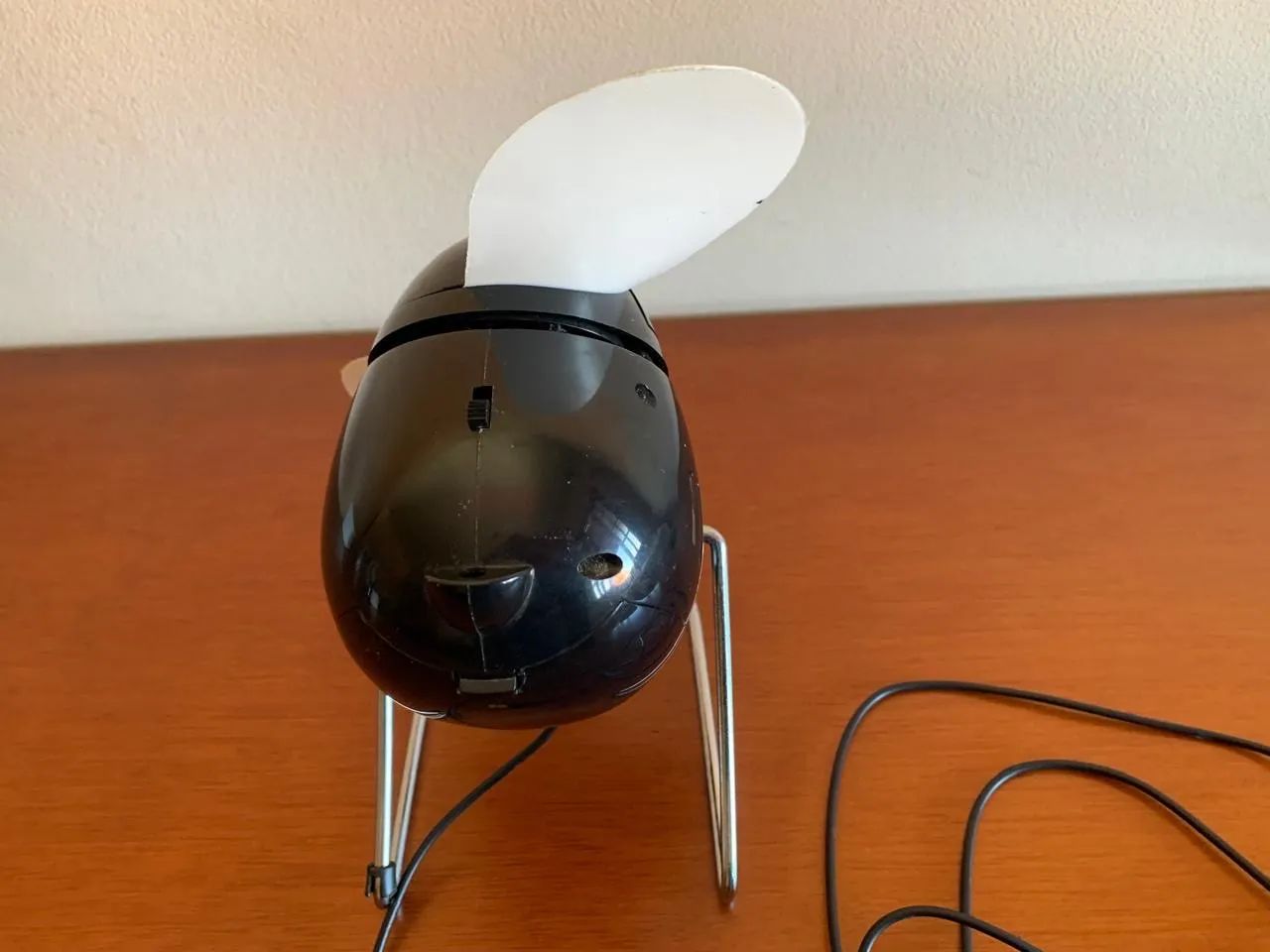 ventilador de mesa preto  - Foto 4