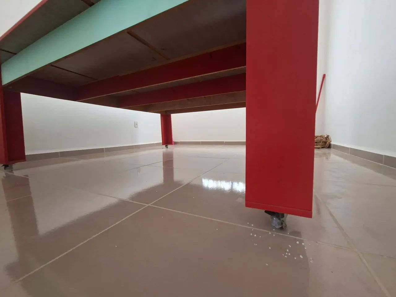Mesa Grande Quadrada 2x2m com Centro Giratório - Foto 4