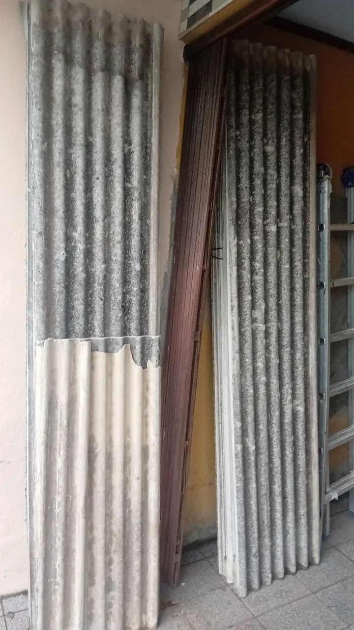 Eternites folhas usadas no precinho