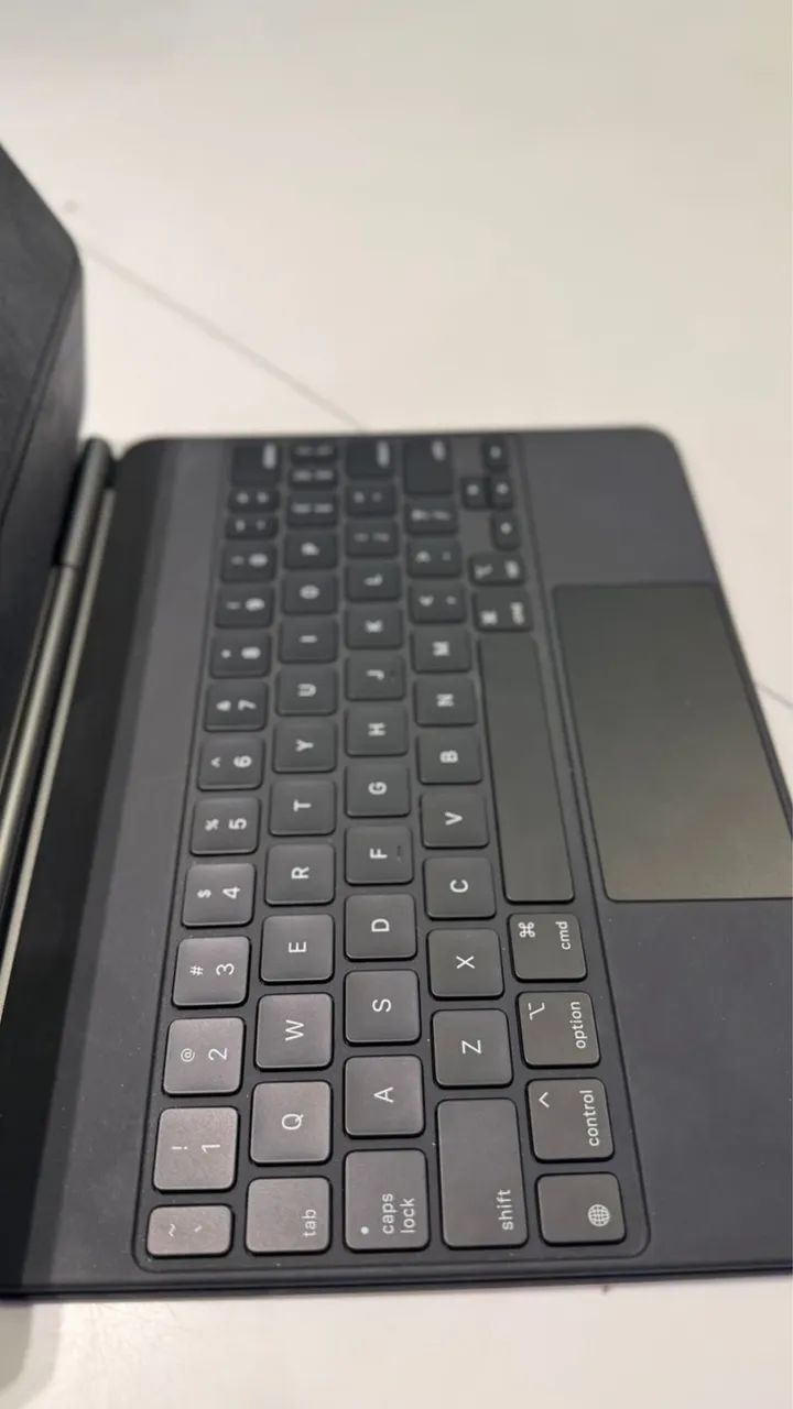 Magic Keyboard compatível com iPad Air e Pro 11 por - Foto 2