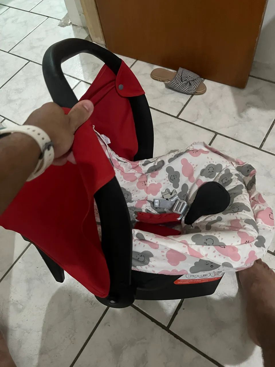Bebê conforto semi novo  - Foto 2