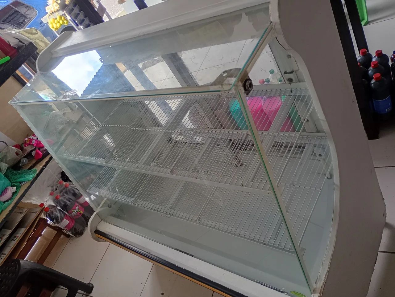 Vende-se vitrines para padarias - Foto 3