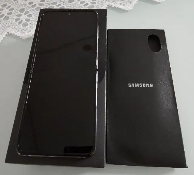 Celular Z Flip 4 com defeito na Tela