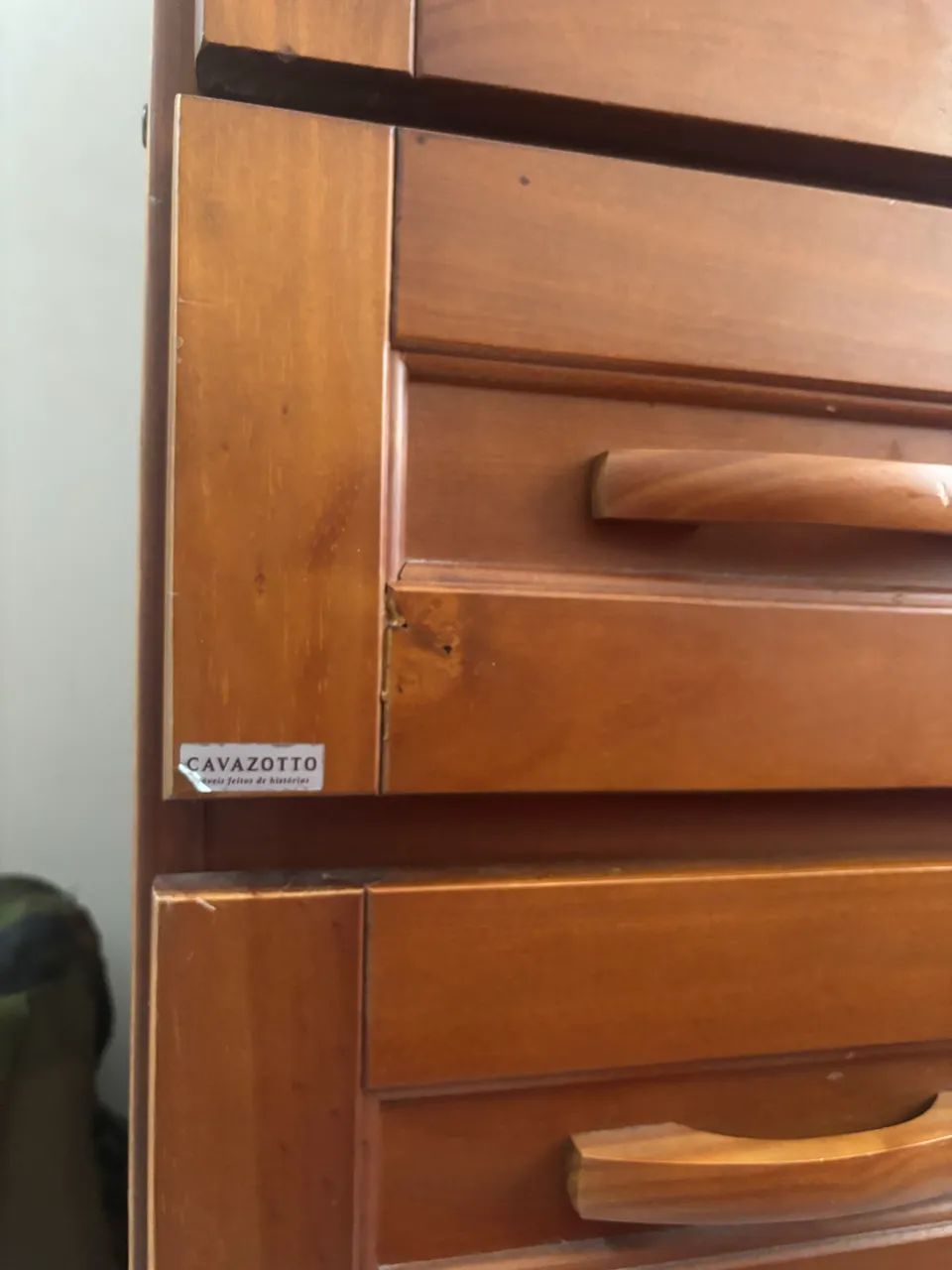 Cômoda madeira maciça 