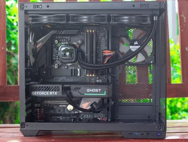 i9 9900K - 16GB - RTX 5060Ti - Foto 4