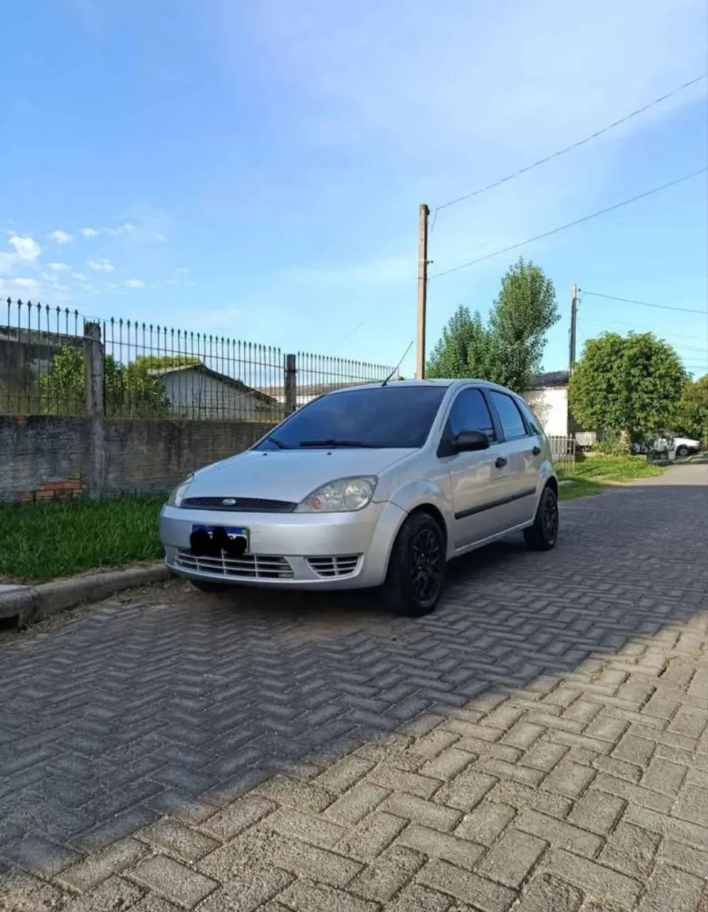 Ford Fiesta Fiesta Street/ Action 1.0 8v 5p 2004