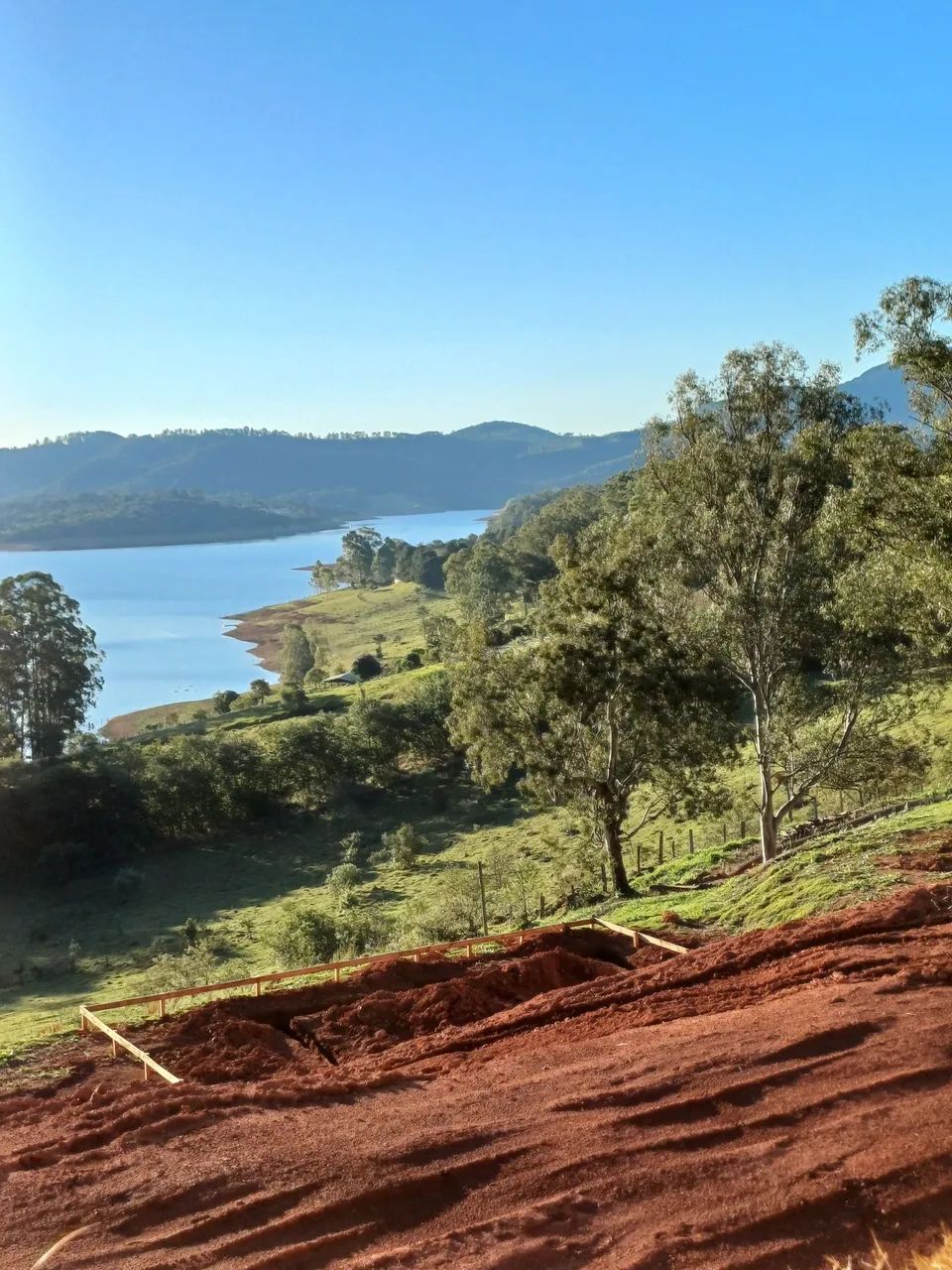 SÍTIO NA REPRESA DE JAGUARI 