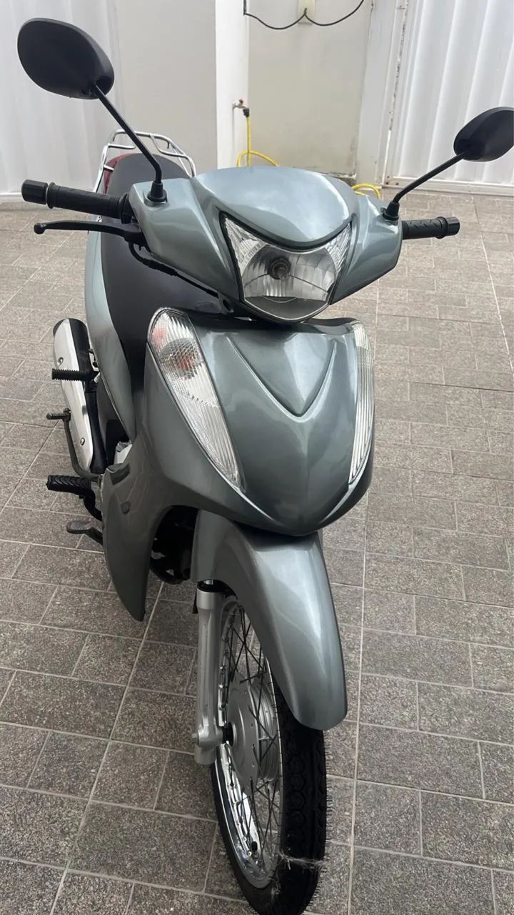 Honda BIZ 2012 ES Super Nova