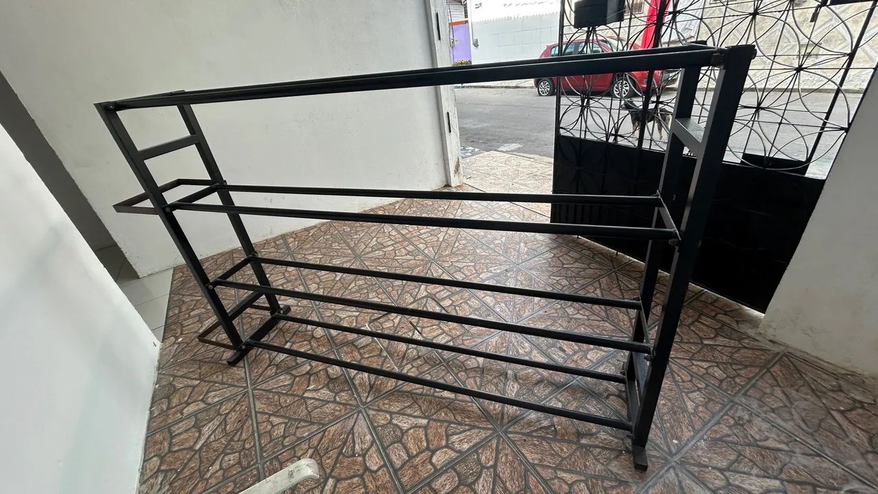 Pratileira para equipamentos de academia - Foto 2