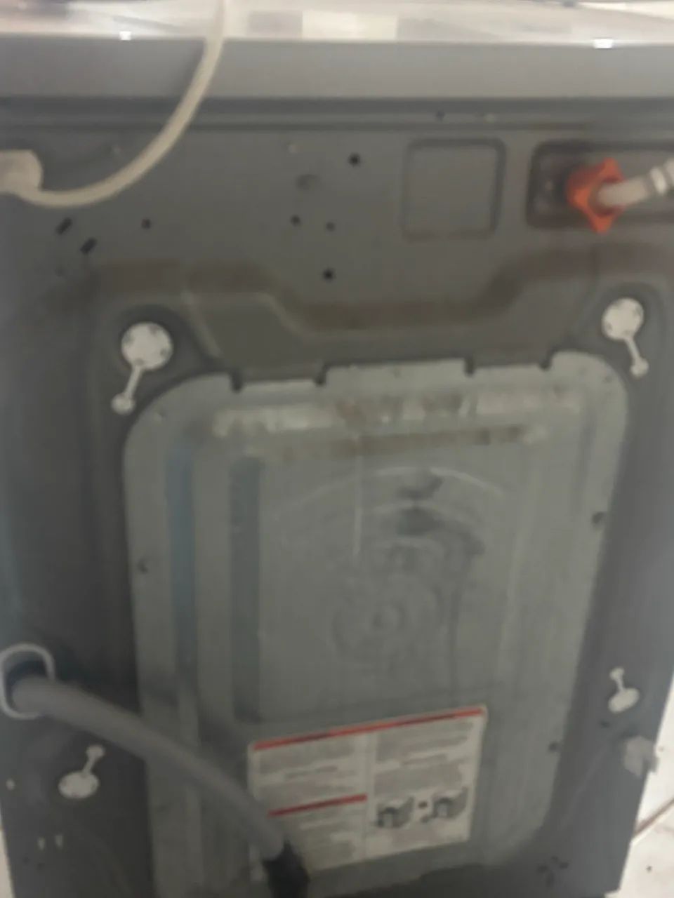 Máquina lava e seca com defeito 