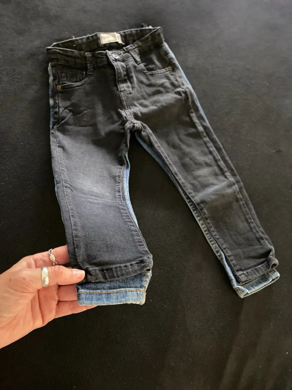Kit Calça jeans ZARA, menino 4/5anos  - Foto 2