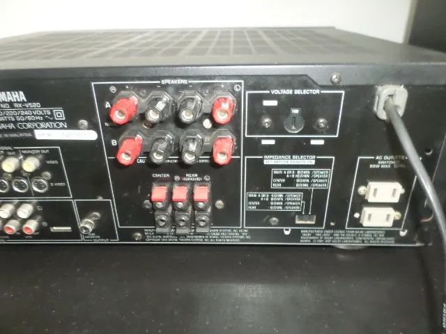 Receiver Yamaha  Model RX-V520 - Foto 5