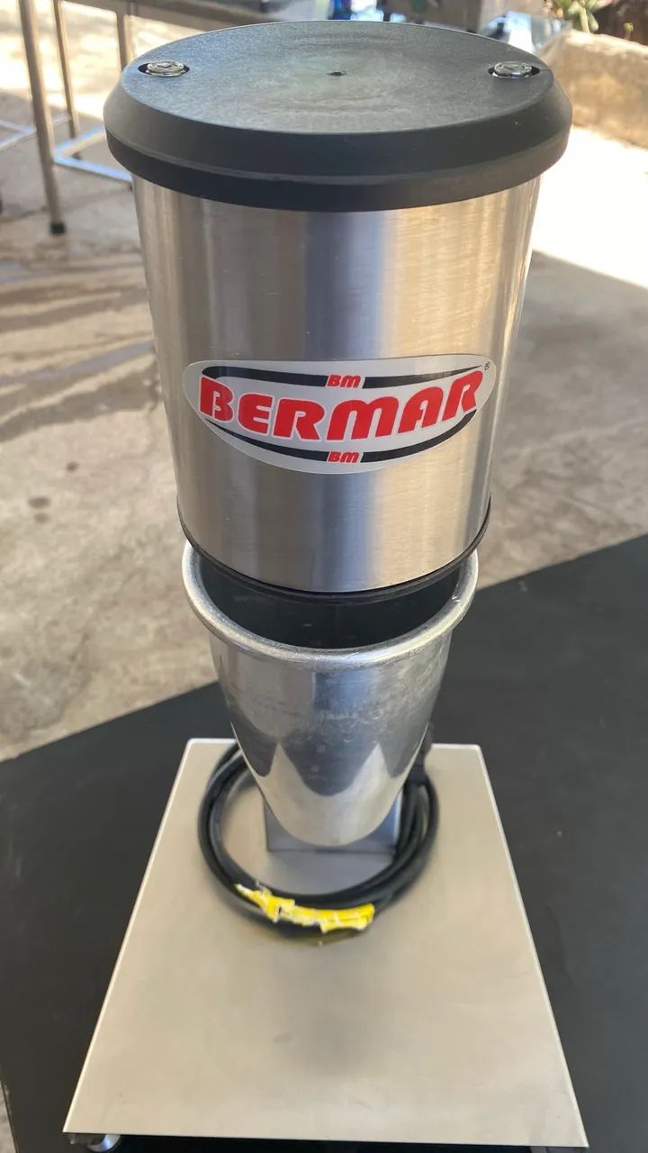 Batedor de Milk Shake Bermar Industrial Profissional  - Foto 2
