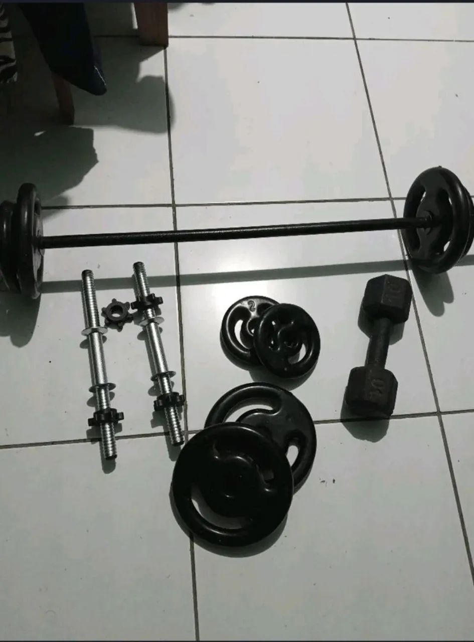 Equipamento de musculação