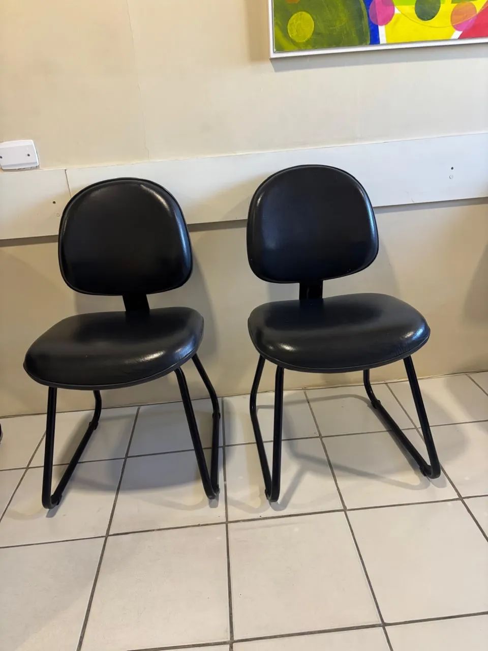 Cadeira fixa preta