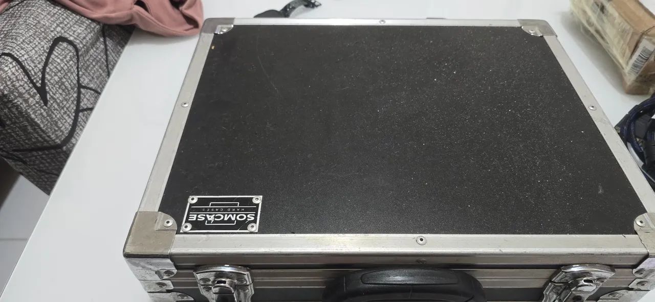Maleta / case 