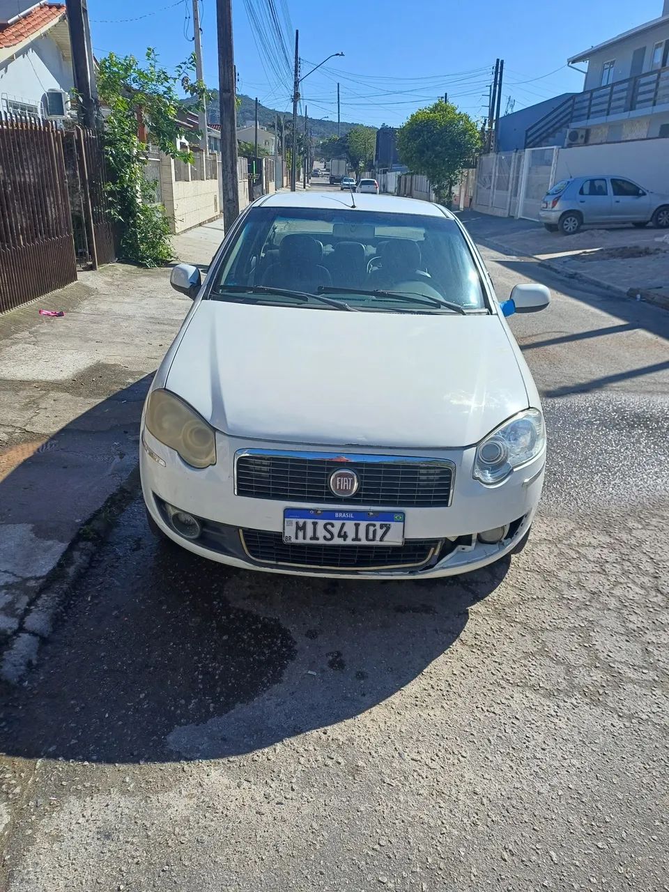 Fiat Siena Siena TETRAFUEL 1.4 mpi Fire Flex 8v 4p 2012