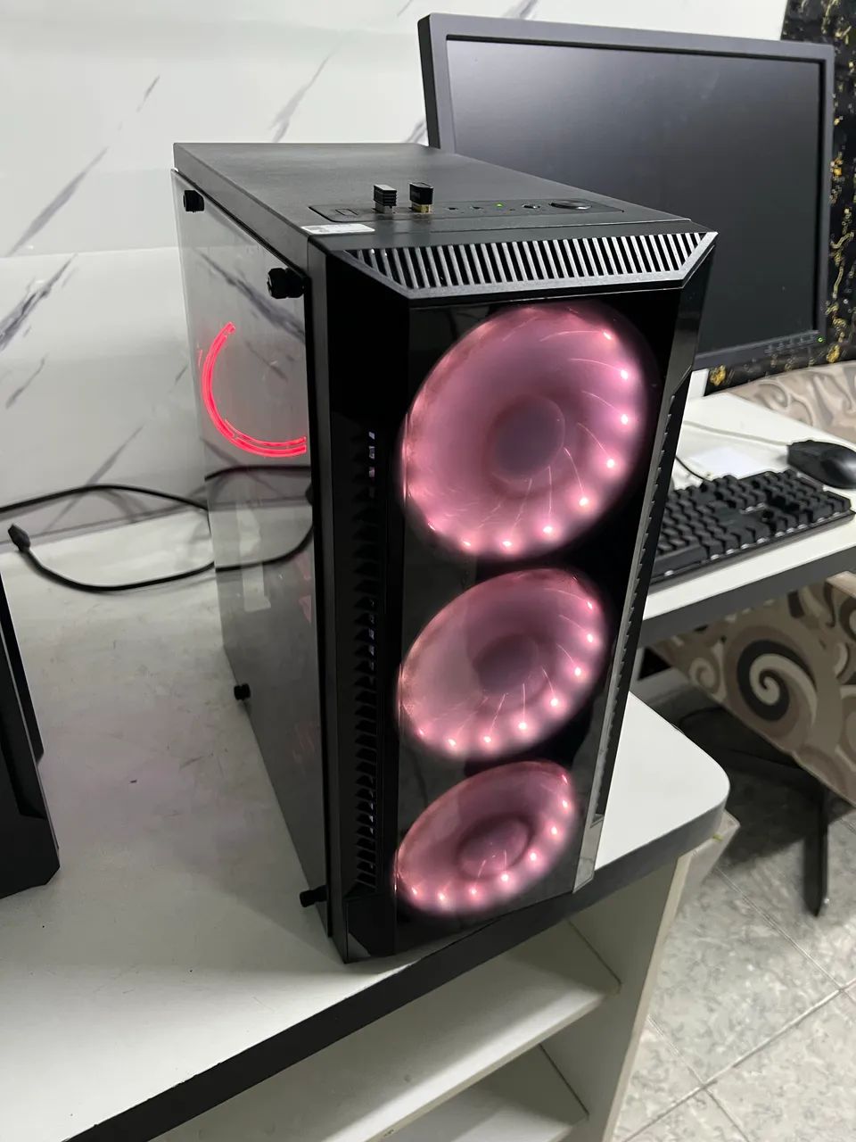 ? PC GAMER OCTA CORE AMD 32gb RAM SEM PLACA DE VÍDEO, ACEITO VENDER PEÇAS SEPARADO - Foto 2