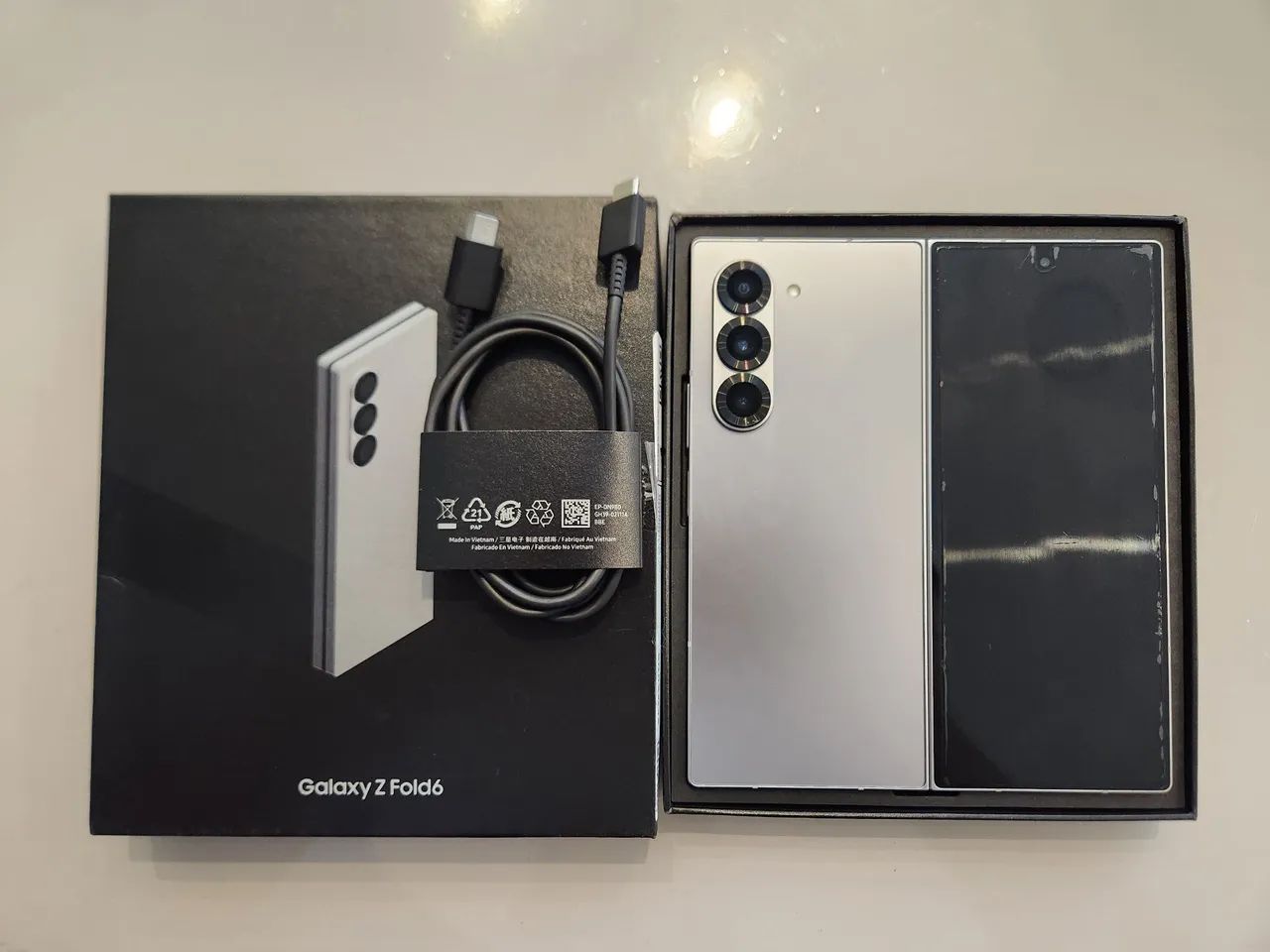 Samsung Galaxy Z Fold  6