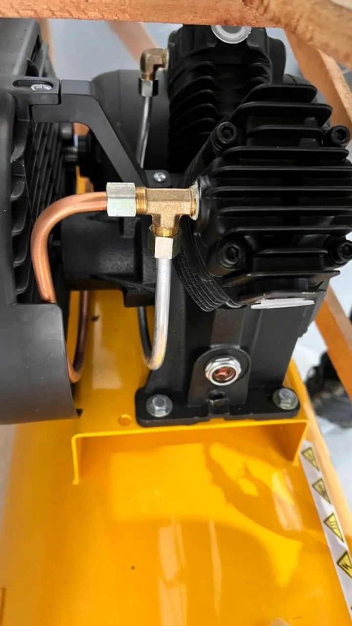 Compressor de ar vonder vdcsv 10/100 e 140 lbf novo - Foto 4