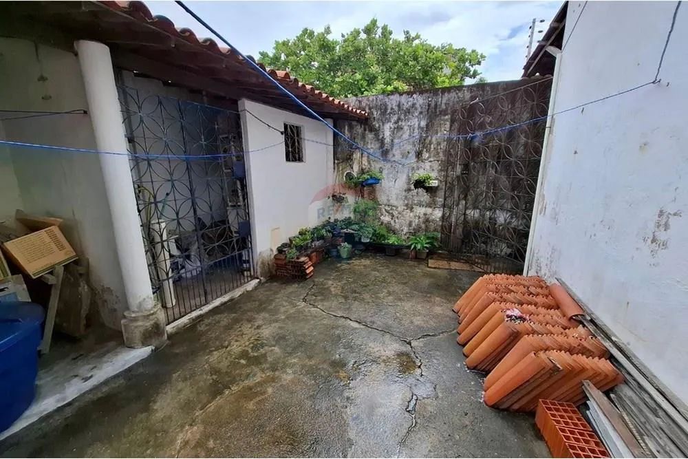 Espaçosa Casa à Venda em Itaperi, Fortaleza! - Foto 5