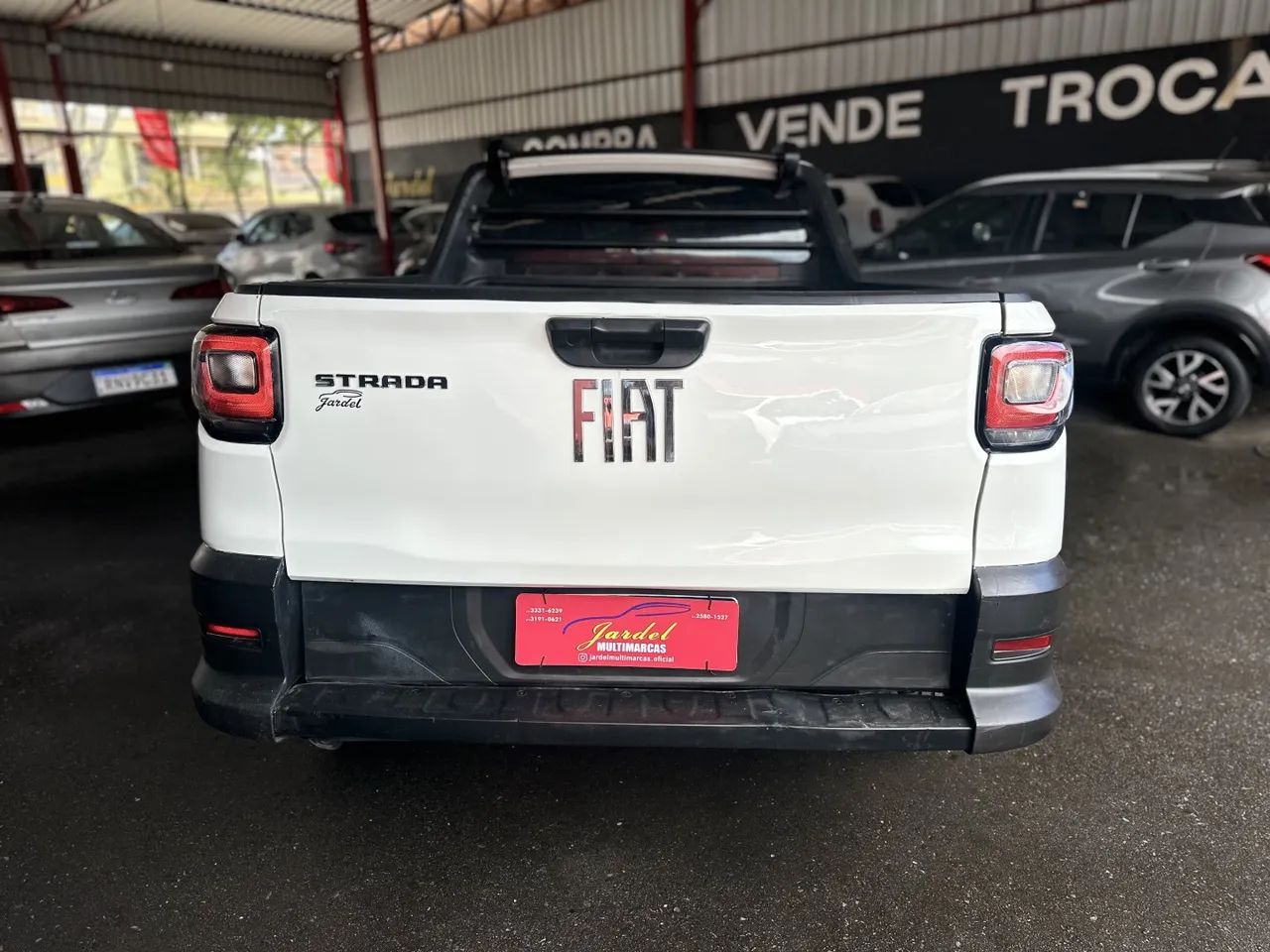 Fiat Strada Endurance 1.4 Flex 8V C 2022 - Foto 5