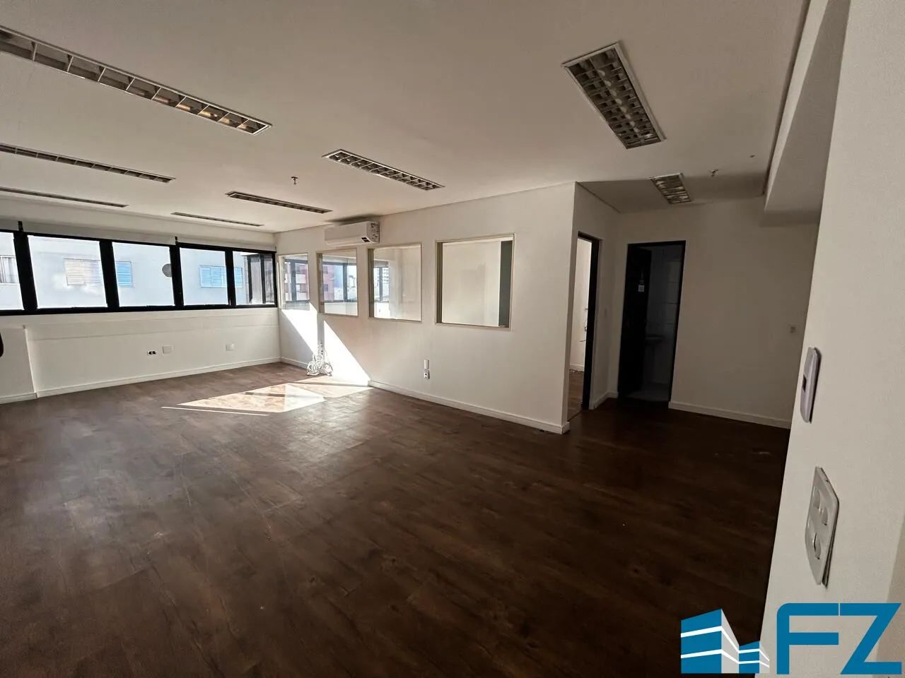 Sala comercial para alugar no bairro Rudge Ramos - São Bernardo do Campo/SP - Foto 2