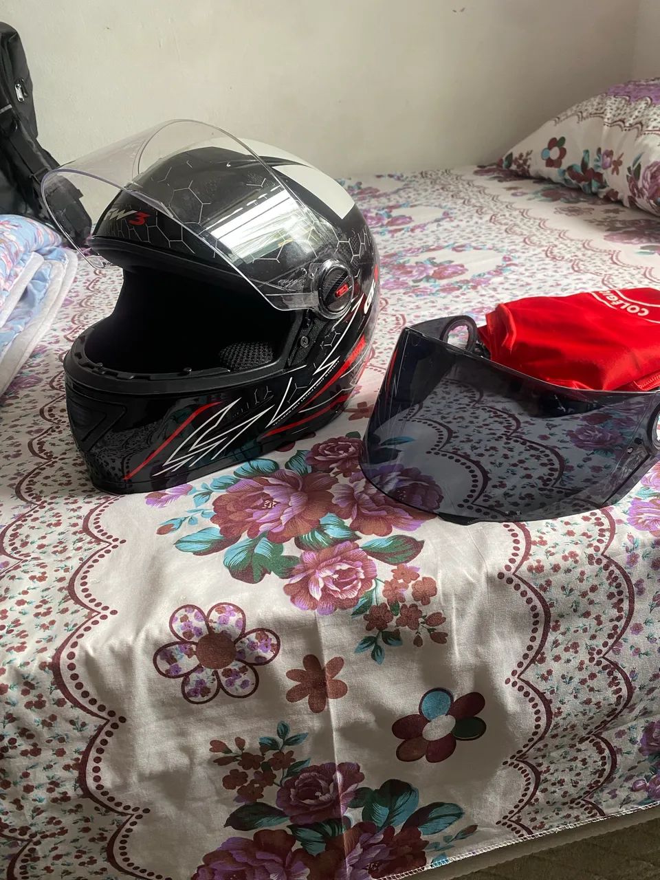 Capacete Fechado Gt 2 Fw3 Cor Preto/Vermelho - Foto 3