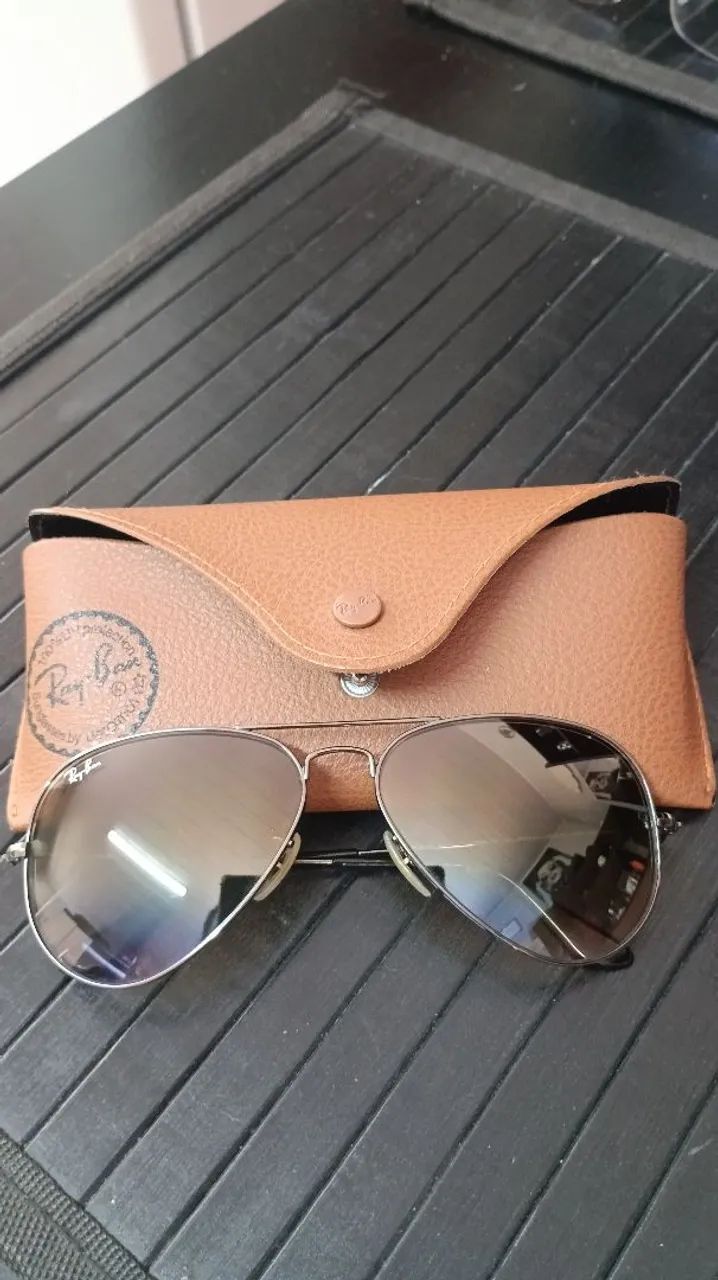 óculos de sol Ray-Ban do modelo Aviador. - Foto 3