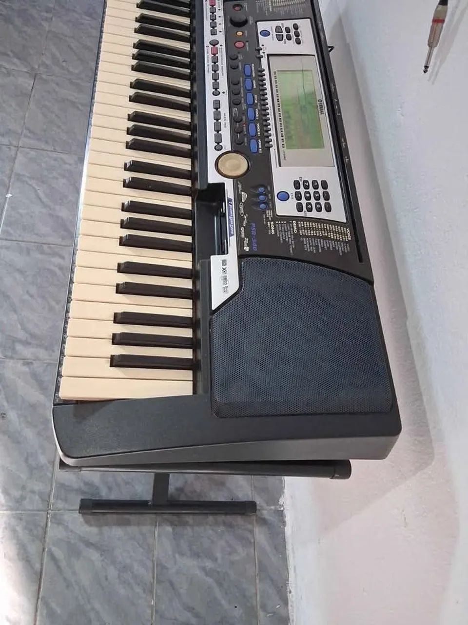 Teclado Yamaha PSR540 - Foto 2