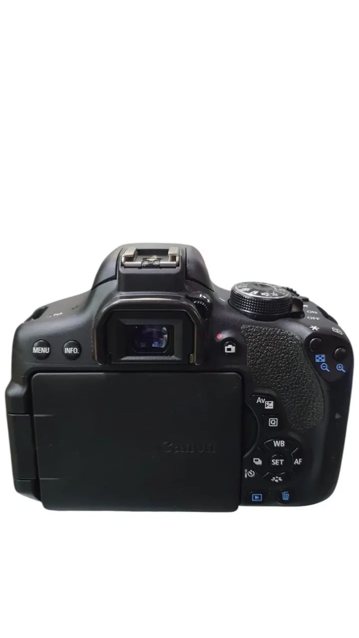 Canon T6i Kit 18-55 Stm 29mil clicks  - Foto 3