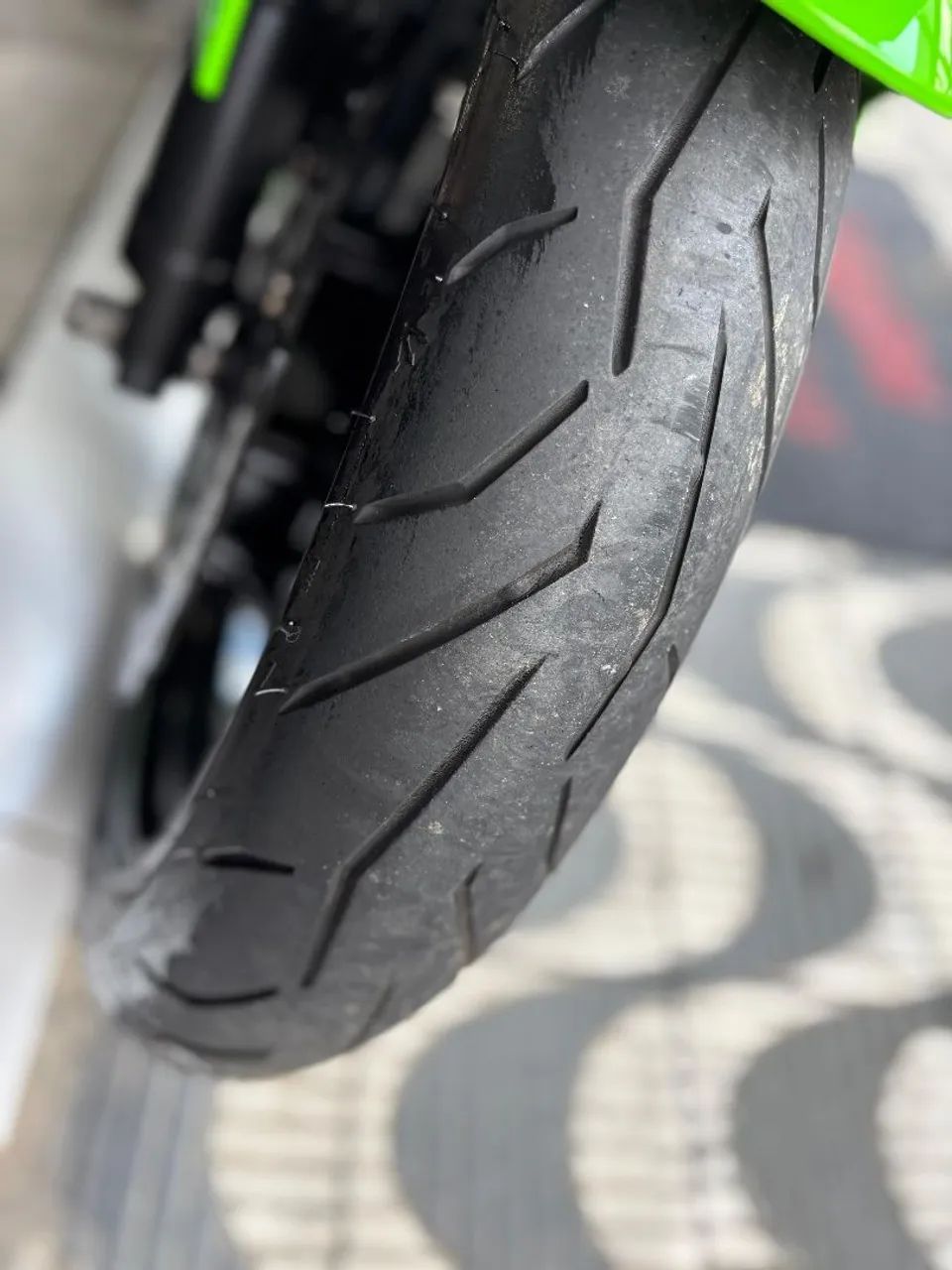 Kawasaki Ninja 400 - Foto 4