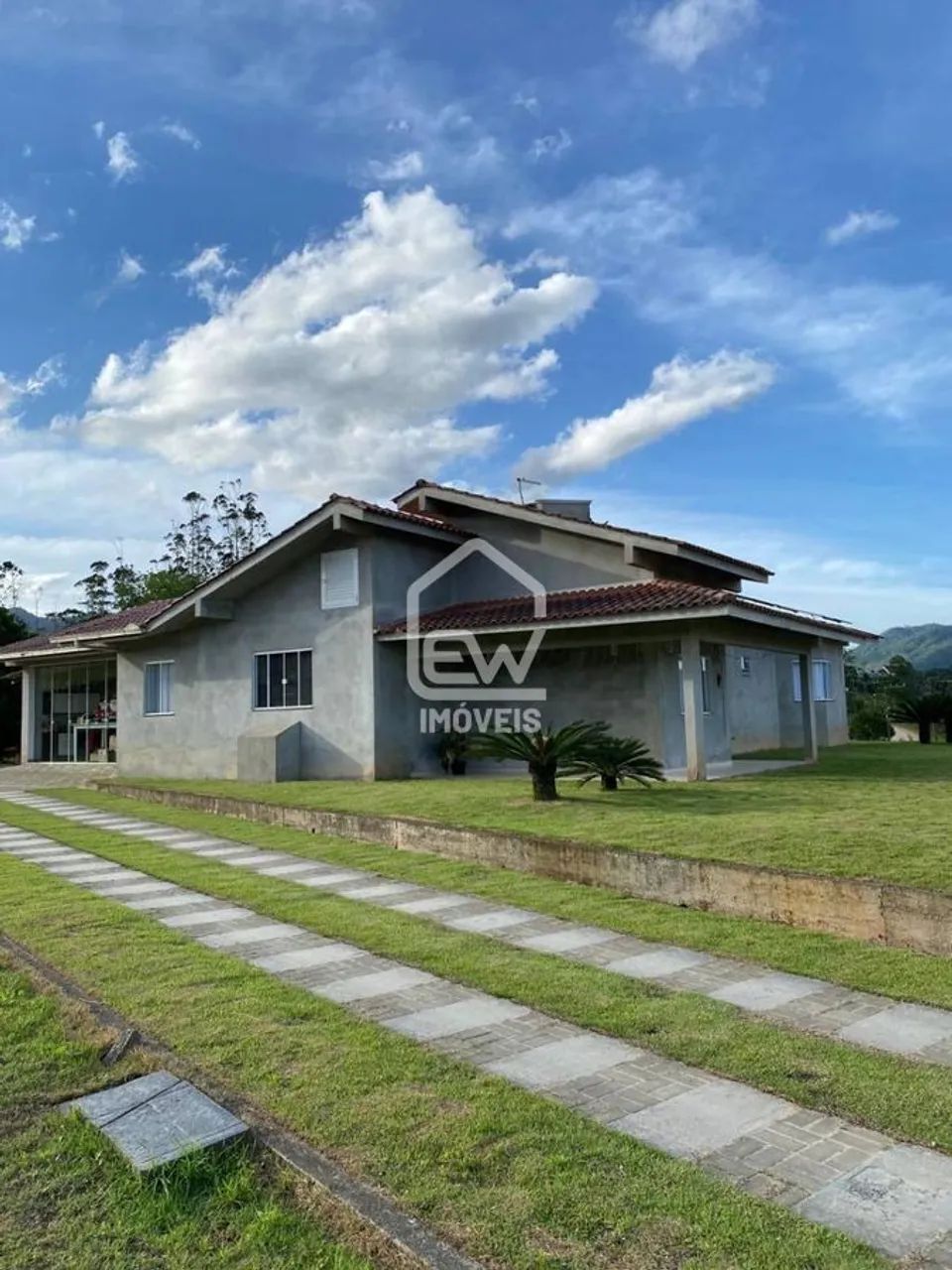 Casa com 210m² em Massaranduba, SC