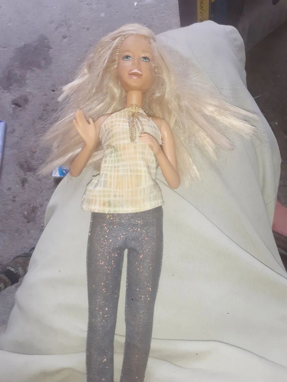 Boneca barbei cantora - Foto 3