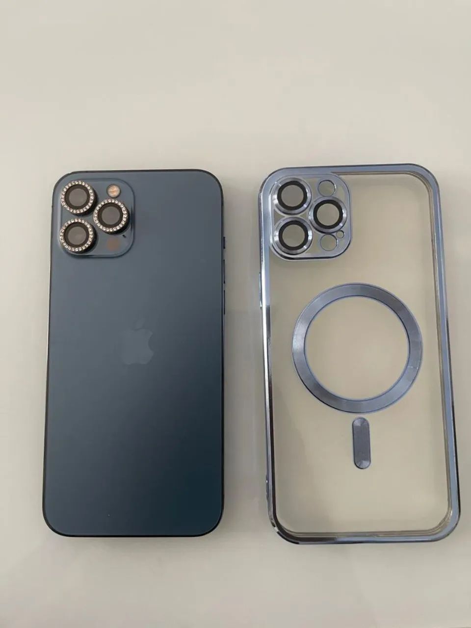 iPhone 12 pro Max 128 GB - Celulares e Smartphones - Chácaras