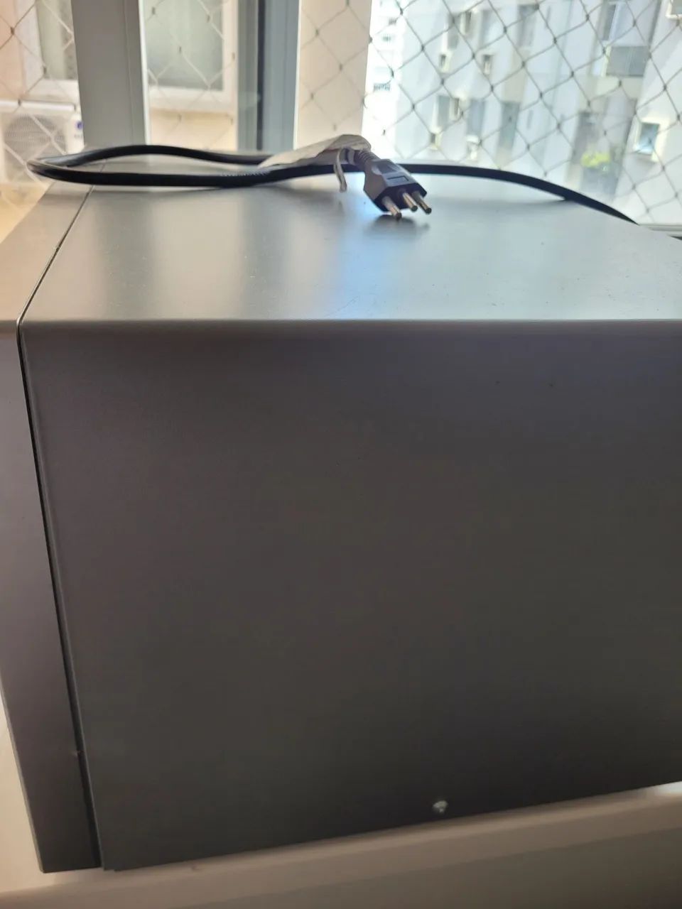 Micro-ondas Brastemp 32L, 127v, prata, espelhado - Foto 4