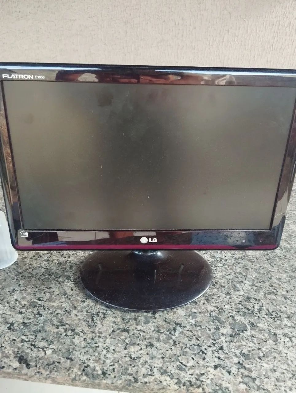 Monitor 19 pol 60hz VGA 