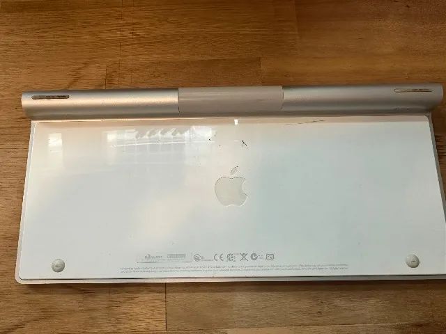 Teclado Apple Wireless Keyboard A1314 Bluetooth Original - Foto 2