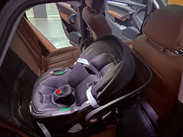 Bebê Conforto Pebble 360 Pro² com Base FamilyFix 360 Pro 2