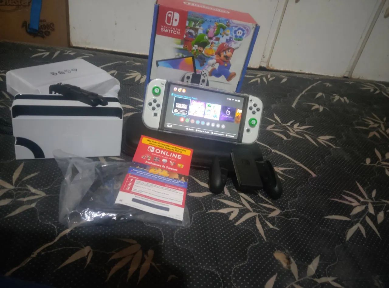 Vendo Nintendo switch OLED