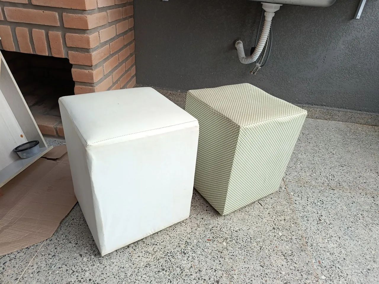 Puff quadrado -  33cm x 42cm