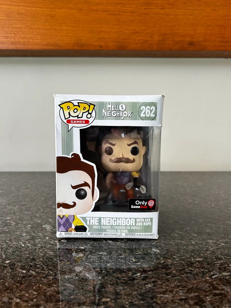 Funko Pop The Neighbor #262 Hello Neighbor Original - Foto 2