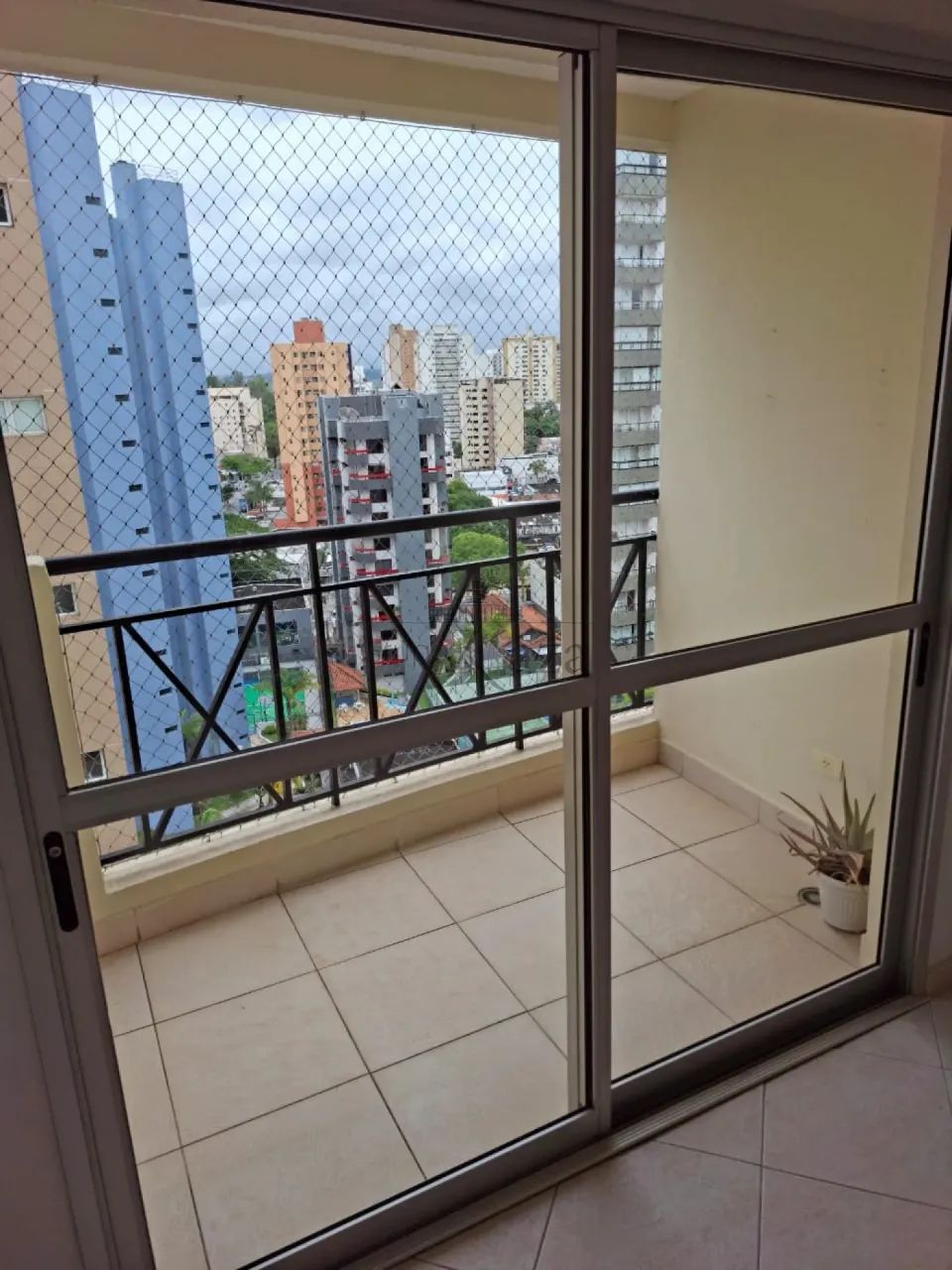 Apartamento - Edifício La Parc - São Dimas - 2 Dormitórios - 71m². - Foto 2