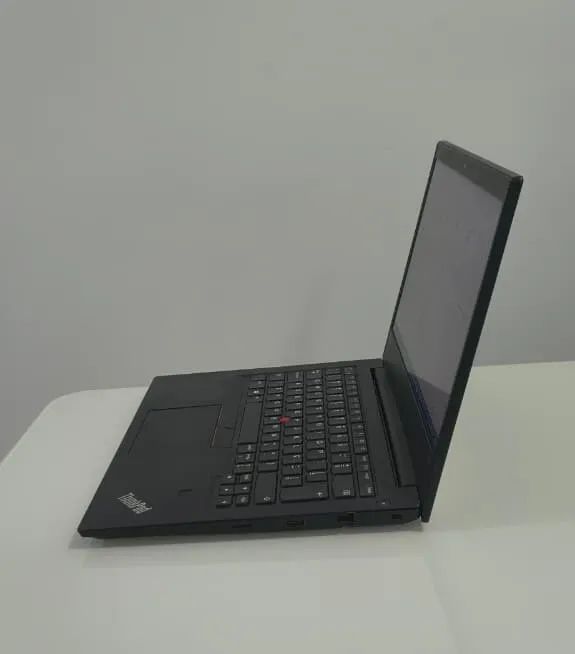 Notebook Lenovo E480 - Foto 4
