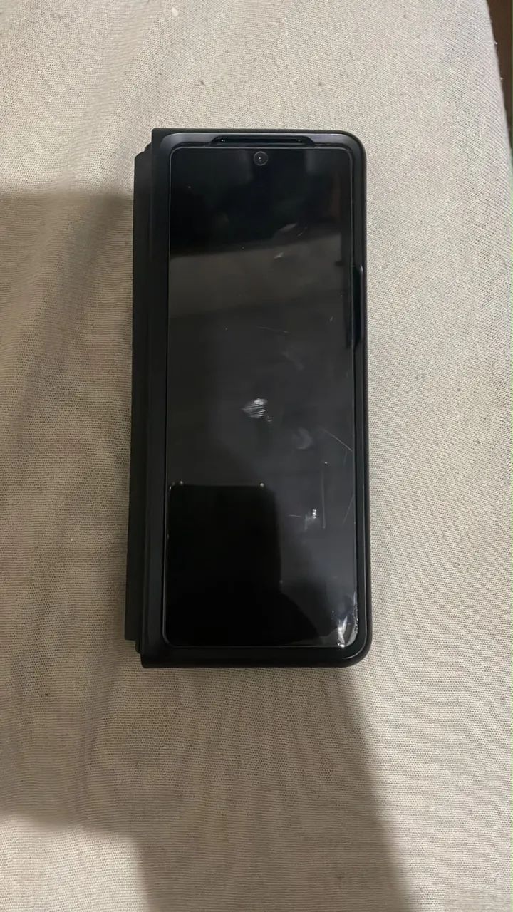 Samsung Galaxy Z Fold 3  - Foto 2